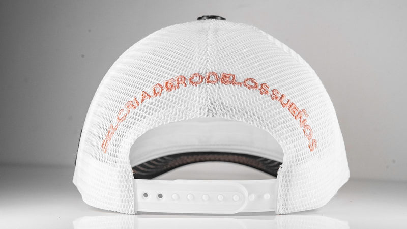 GORRA BORDADA ROSADA